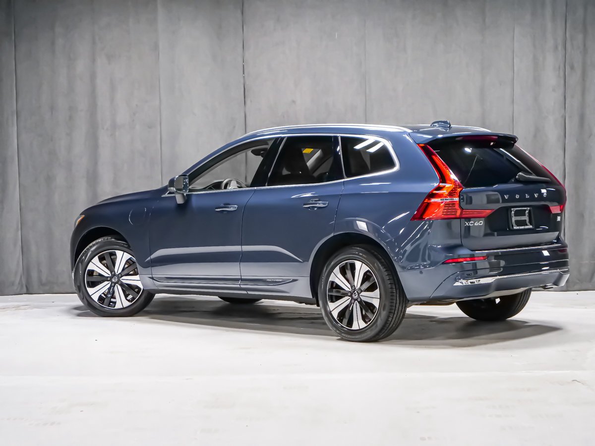 Volvo XC60 Recharge Plus Bright Theme 2023 Bleu Montréal - photo #3