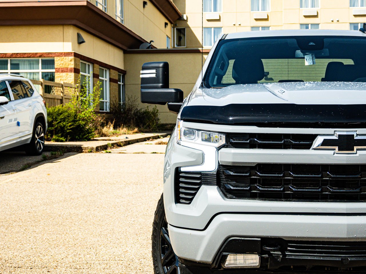 2024 Chevrolet Silverado 1500 4WD Crew Cab 147 RST Grey Sherwood Park - photo #5