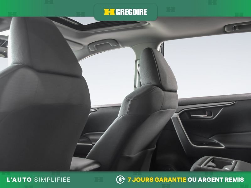 2022 Toyota Rav 4 Black Saint-Eustache - photo #25