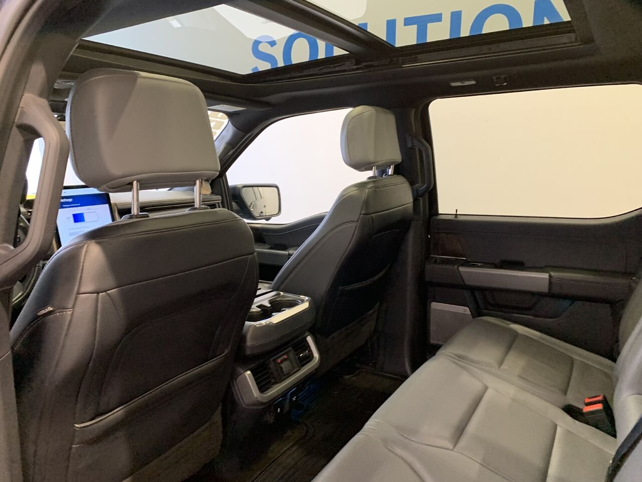 Ford F-150 Lightning LARIAT 2022 Gris Saint-Eustache - photo #21