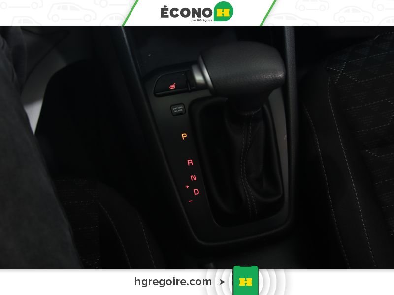 2023 Kia Rio 5 Silver Blainville - photo #12