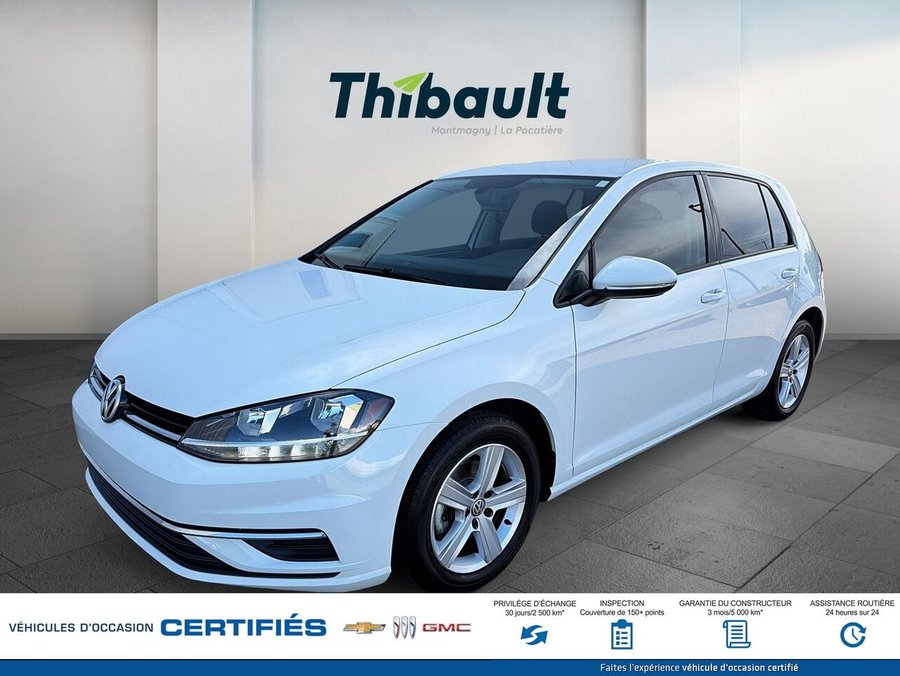 Volkswagen Golf Comfortline 5 portes avec boîte manuelle 2021 Blanc