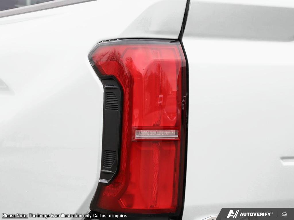 2026 Toyota Tacoma 2601634 | 4x4 Double Cab Auto White Edmonton - photo #8