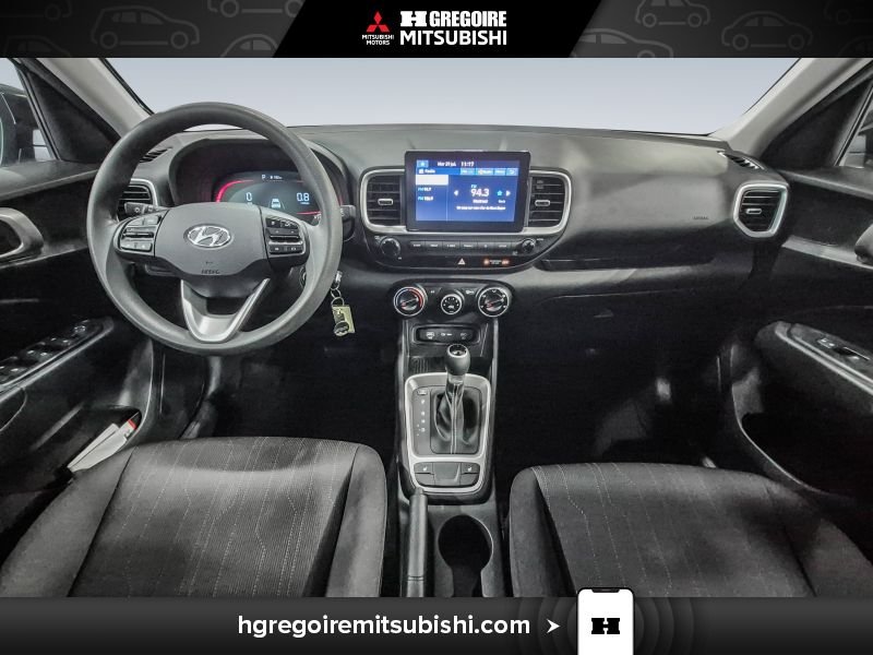 2023 Hyundai Venue Black Saint-Eustache - photo #23