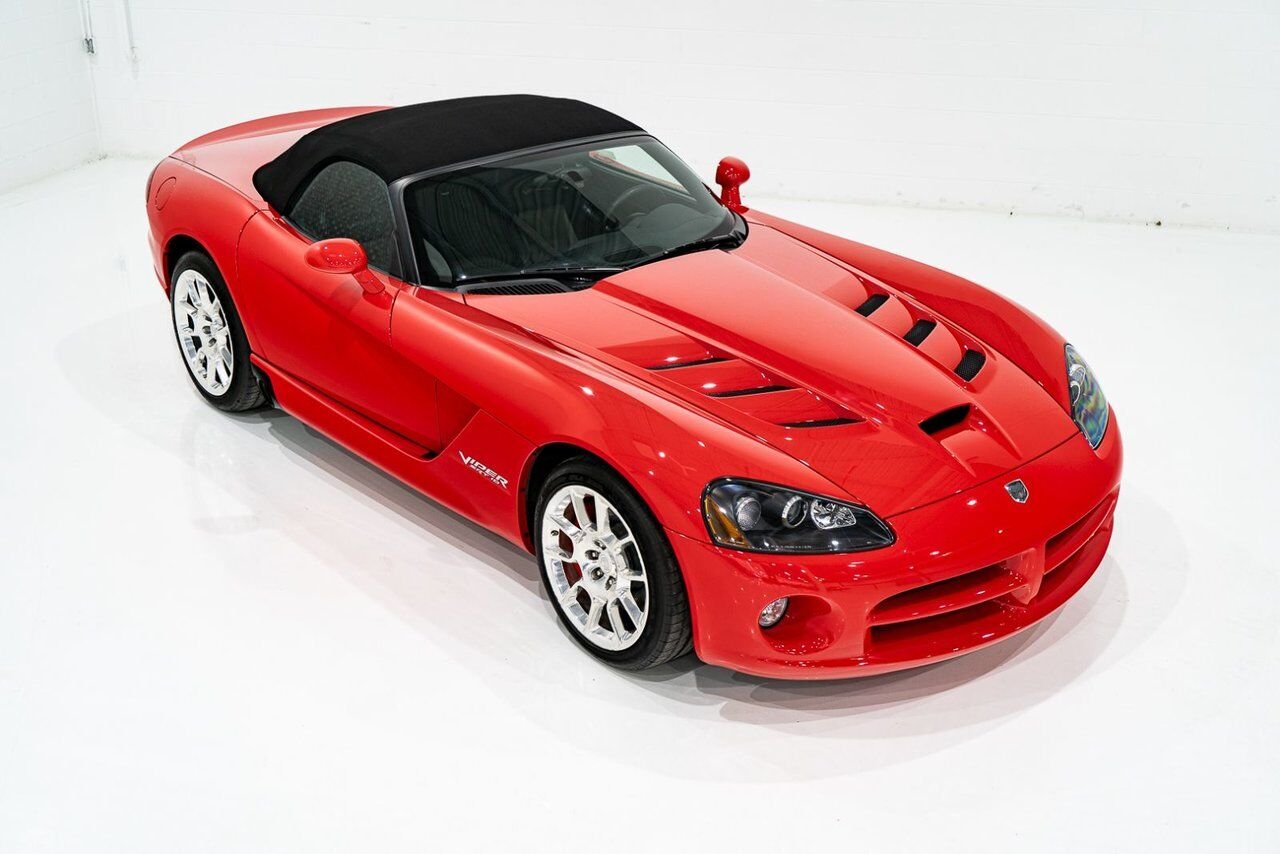 Dodge Viper Clean Title With Only 2,063 km (1,282 Miles) From New 2008 Rouge Montréal - photo #83