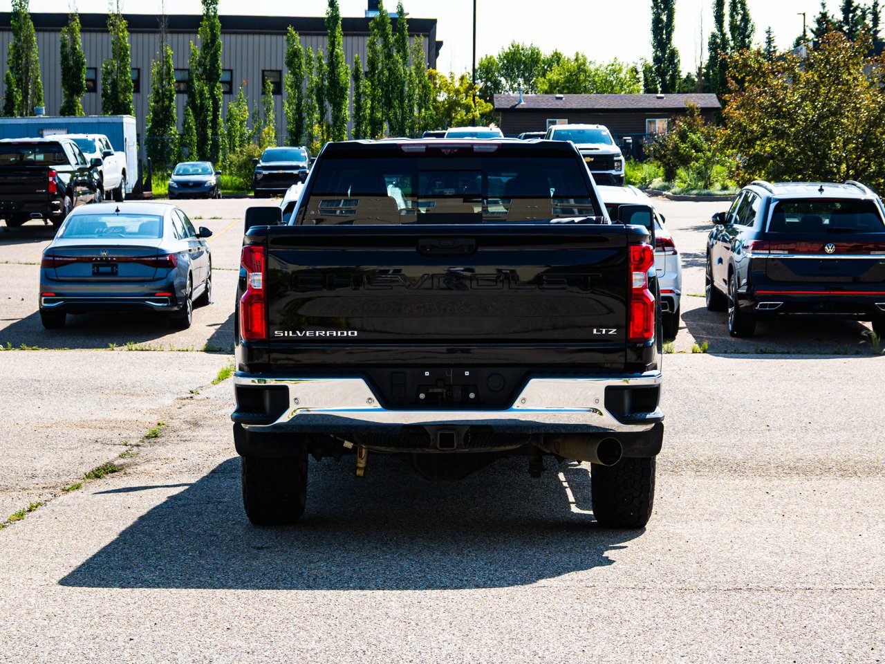 2022 Chevrolet Silverado 2500HD 4WD Crew Cab 159 LTZ Black Sherwood Park - photo #11