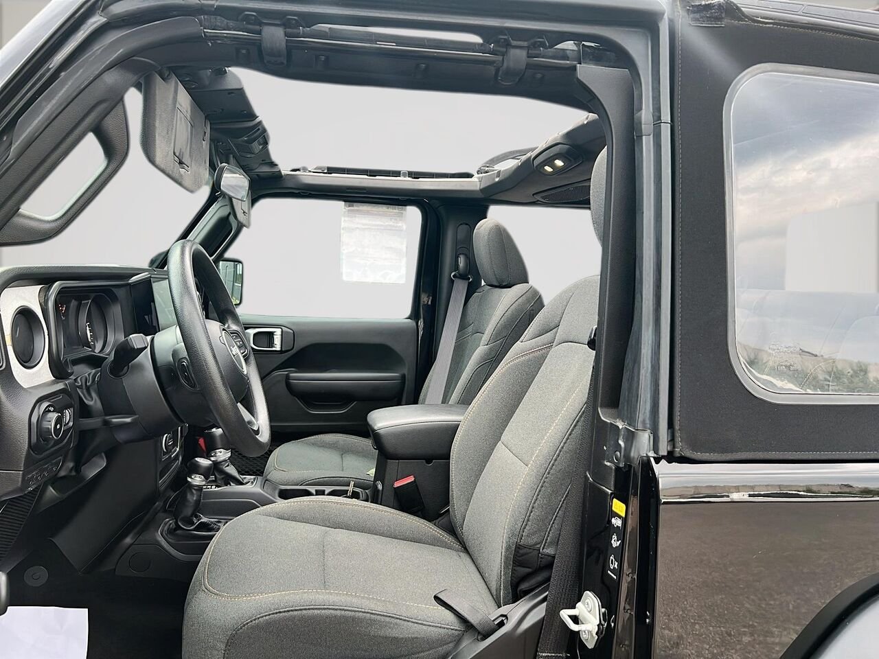 Jeep Wrangler SPORT SOFT TOP QUICK ORDER PACK 2024 Noir Québec - photo #12