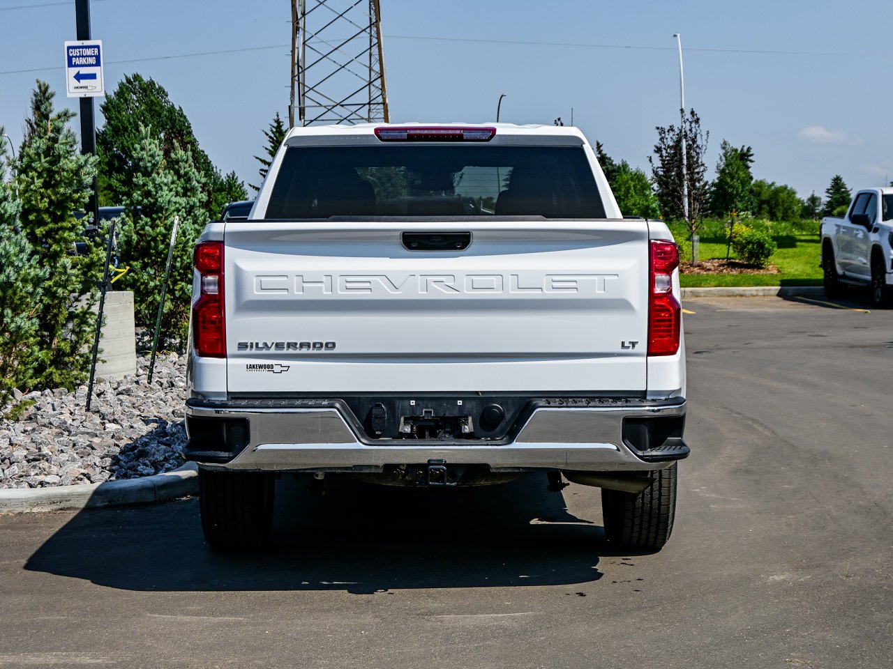 2025 Chevrolet Silverado 1500 4WD Crew Cab 147 LT White Sherwood Park - photo #11