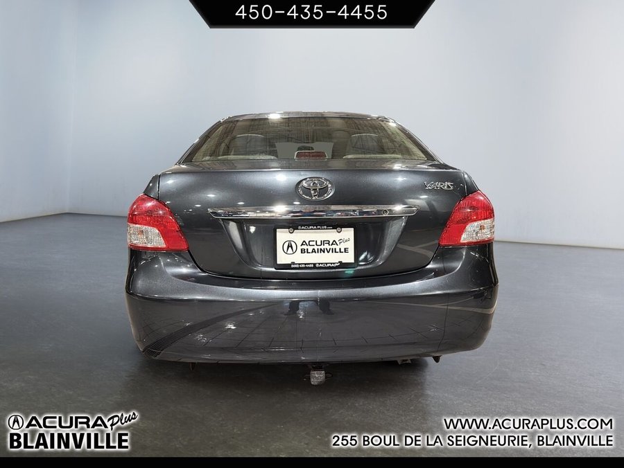 Toyota Yaris 2012 2012 Gris