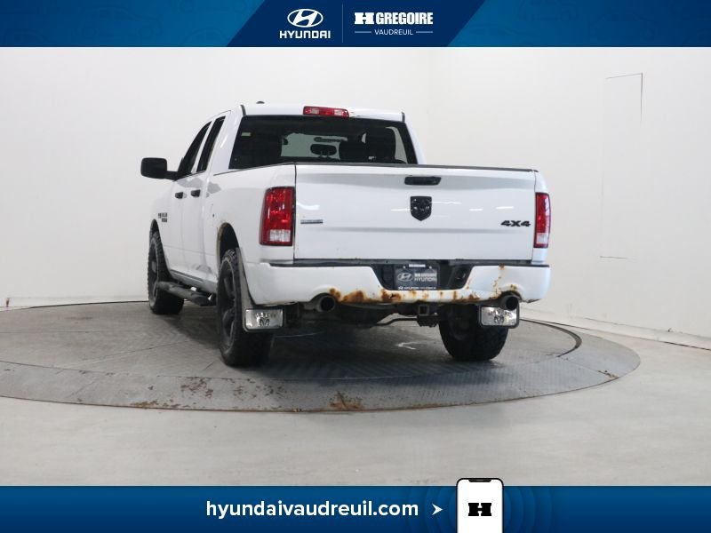 Dodge Ram YA857 | Express 4x4 Quad Cab 6'4" Box *Ltd Avail* 2018 Blanc Laval - photo #7