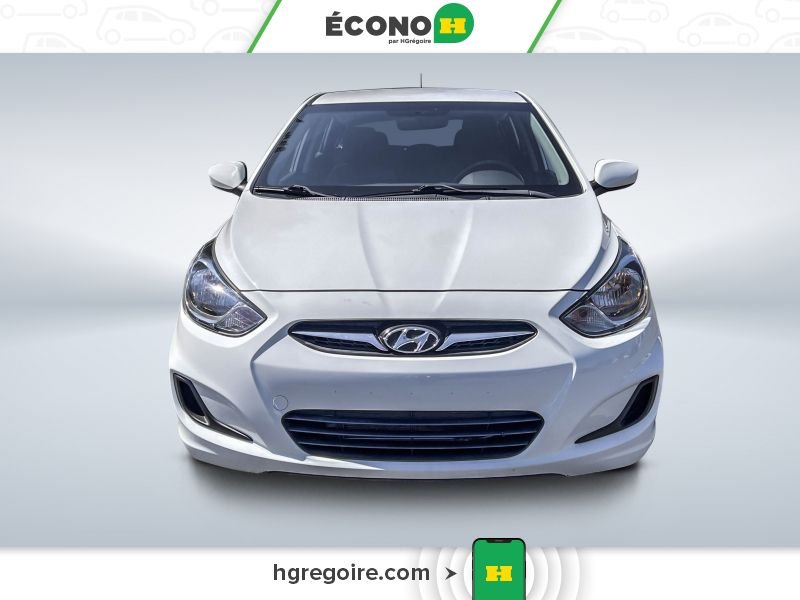 2013 Hyundai Accent White Laval - photo #1