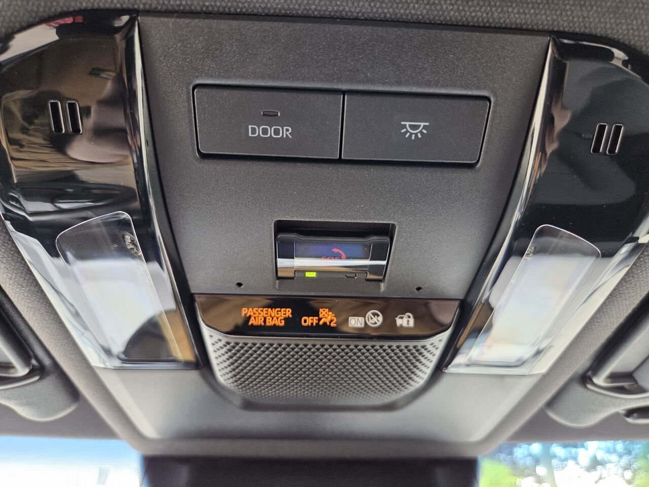 2025 Toyota LAND CRUISER Black Rouyn-Noranda - photo #22
