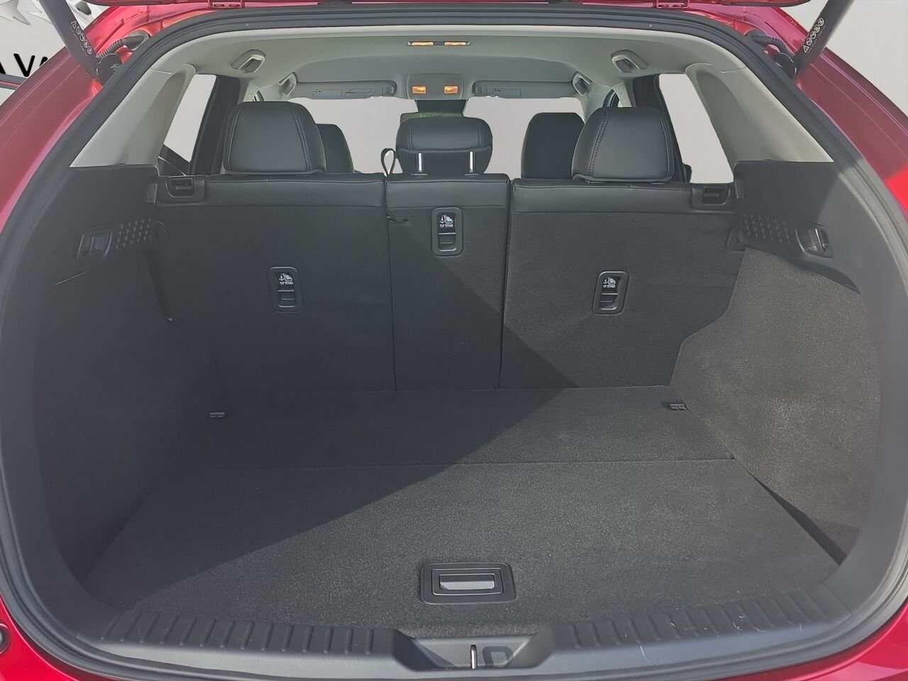 2025 Mazda CX-5 Gs, awd, Toit ouvrant, volant et rétroviseurs chauffants, hayon électrique Soul Red Crystal Metallic Val-David - photo #16