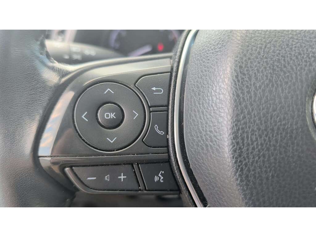 Toyota Camry 2019 Noir Gatineau - photo #13