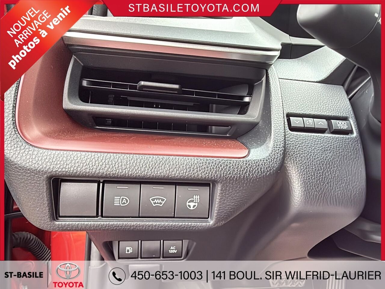 TOYOTA PRIUS PRIME 2024 Rouge Saint-Basile-le-Grand - photo #6