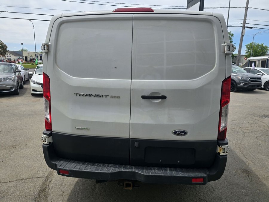 Ford Transit fourgon utilitaire 2016 2016 Blanc