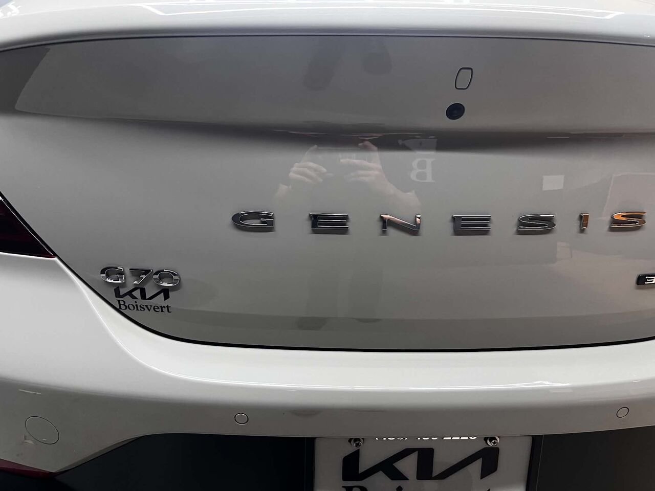 Genesis G70 2024 Gris Blainville - photo #9