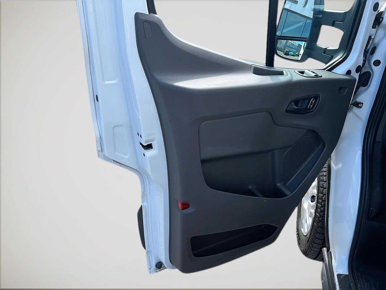 2023 Ford Transit Cube 12 pieds simple roue White Québec - photo #10
