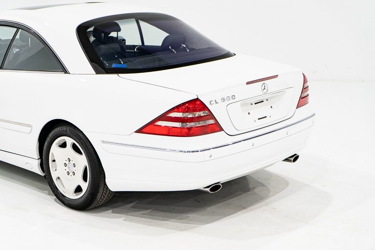 2001 Mercedes-Benz CL600 V12 over $120,000 original MSRP White Montreal - photo #35