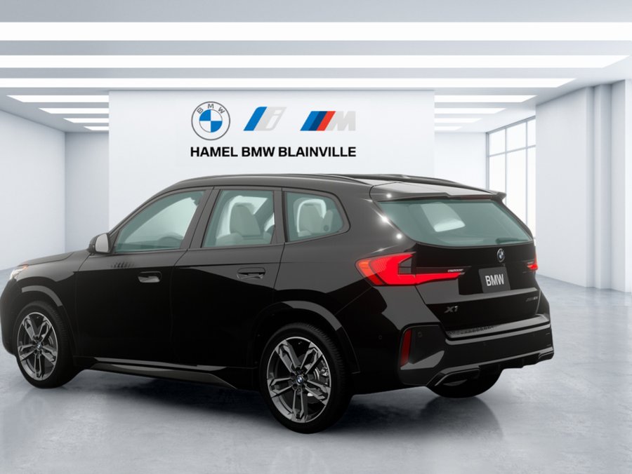 BMW X1 2026 2026 Noir saphir métallisé