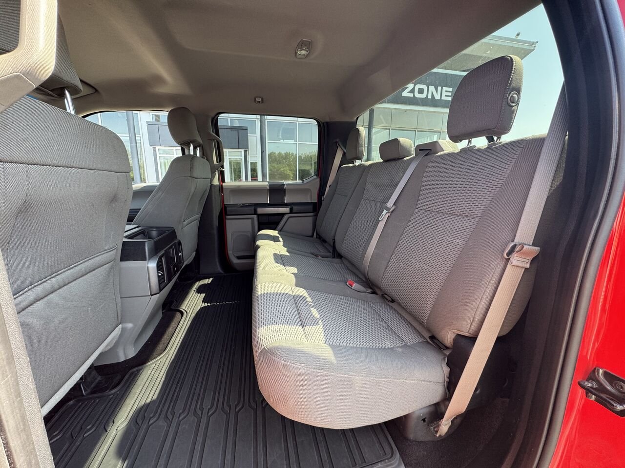 Ford F-150 2017 Rouge Granby - photo #12