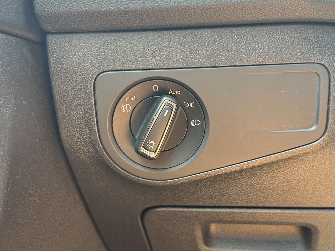 2018 Volkswagen Tiguan Highline Black Granby - photo #26