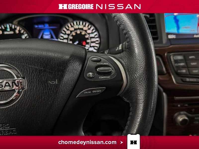 2017 Nissan Pathfinder Grey Saint-Eustache - photo #20