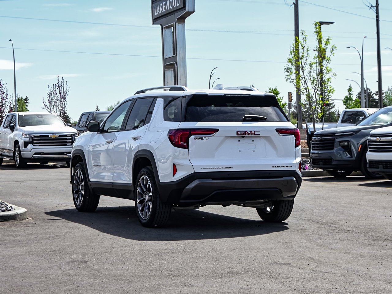 2026 GMC Terrain AWD 4dr Elevation White Sherwood Park - photo #10