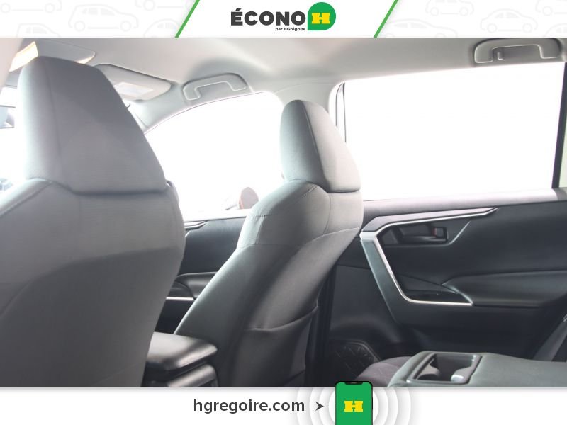 Toyota Rav 4 820743 | LE AWD A/C GR ÉLECT MAGS CAM RECUL BLUETOOTH 2019 Blanc Laval - photo #18