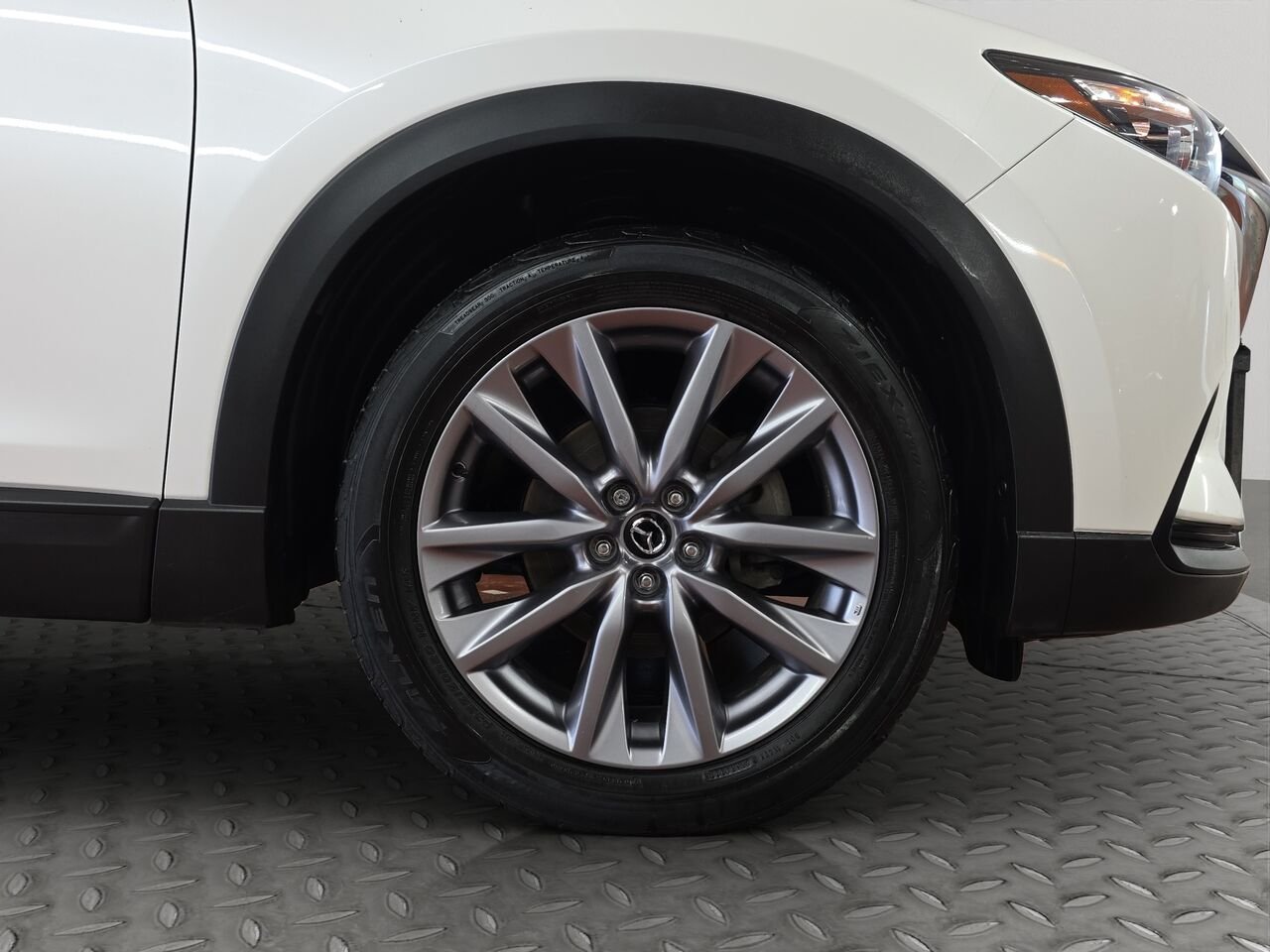 Mazda CX-9 GS-L TI, 7 passagers, Apple carplay, Toit ouvrant, volant chauffant 2023 Blanc Val-David - photo #26