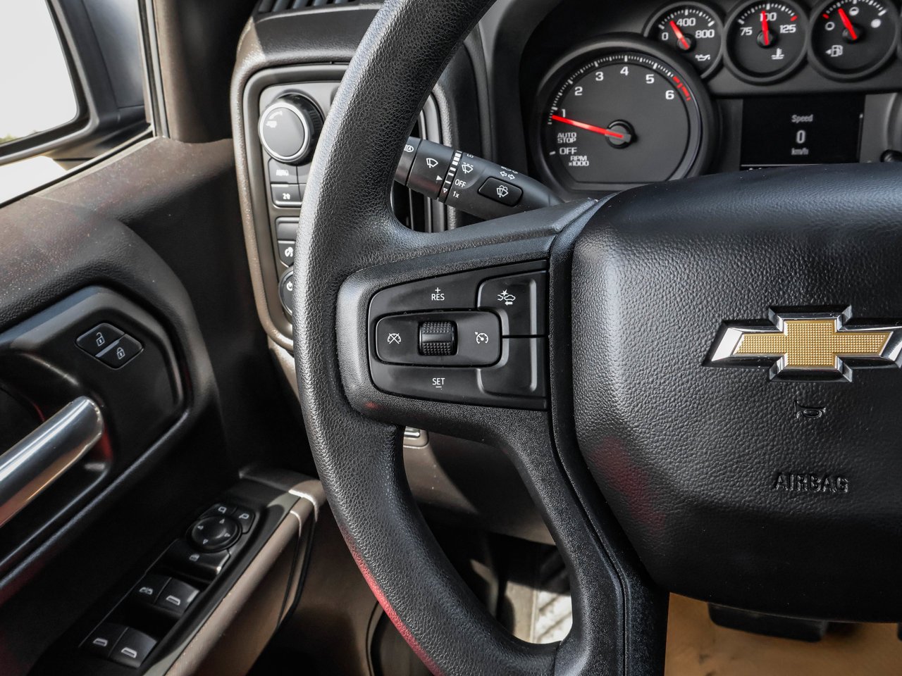 2024 Chevrolet Silverado 1500 4WD Crew Cab 147 Custom Grey Sherwood Park - photo #21