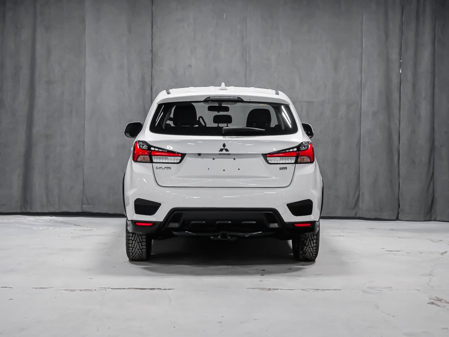 2021 Mitsubishi RVR ES