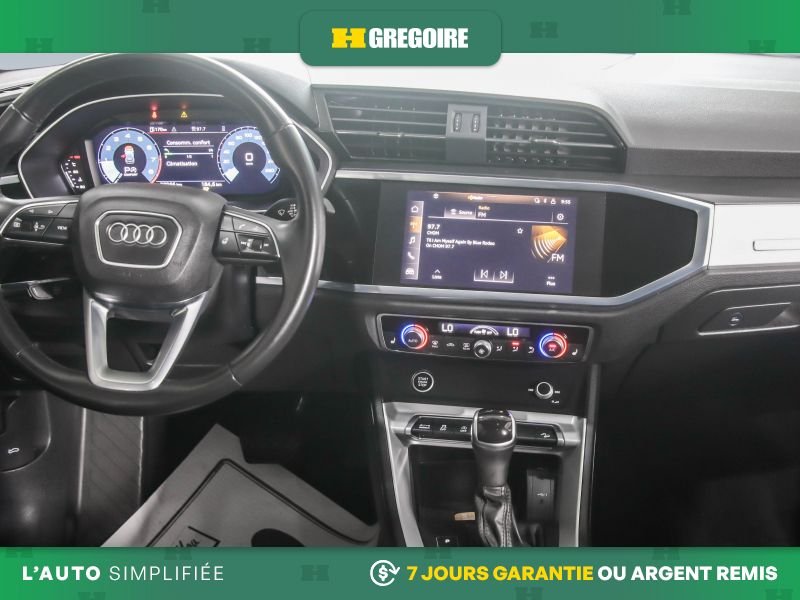 Audi Q3 2022 Noir Blainville - photo #23