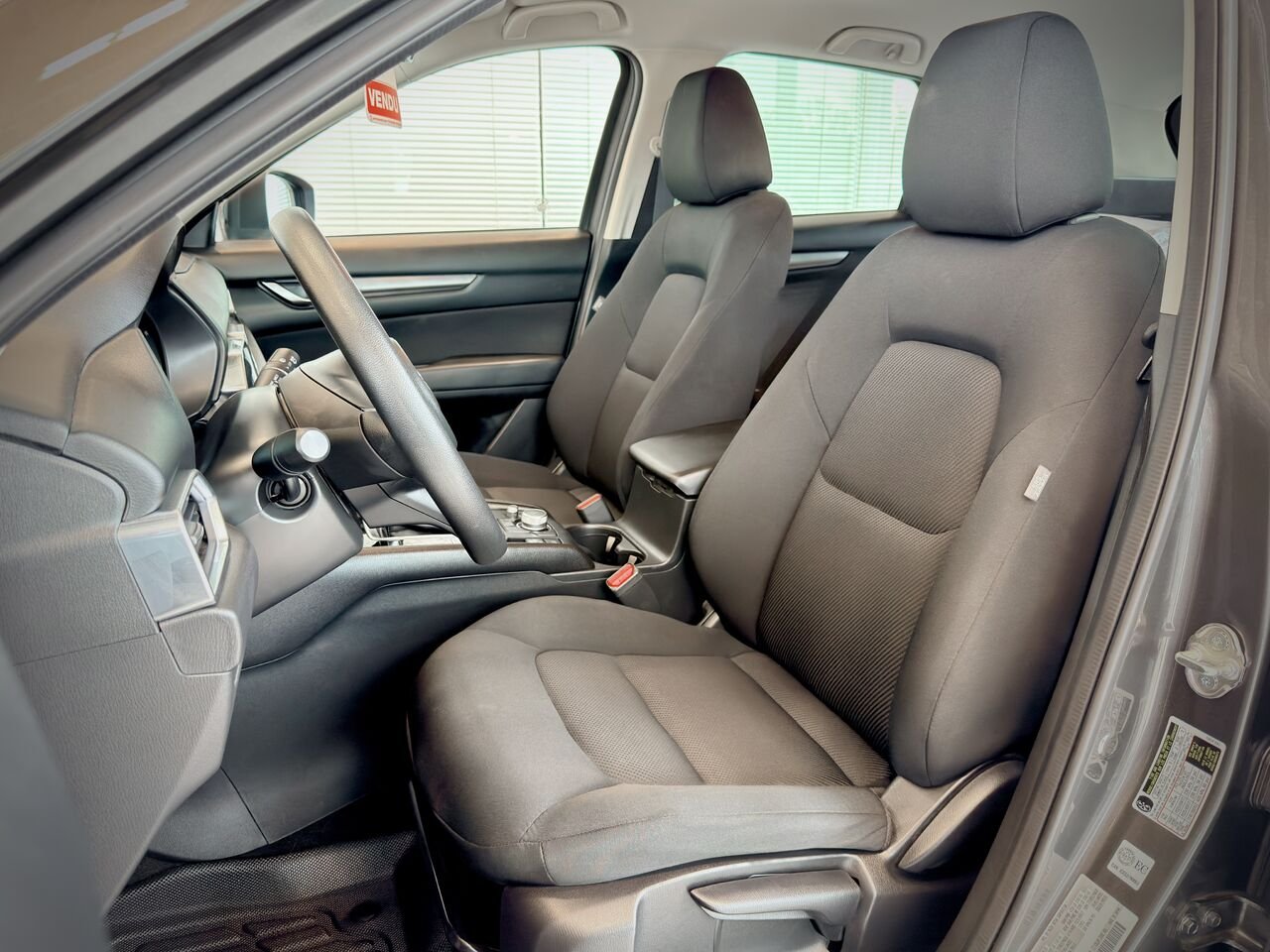 Mazda CX-5 2025 Gris Notre-Dame-des-Prairies - photo #16