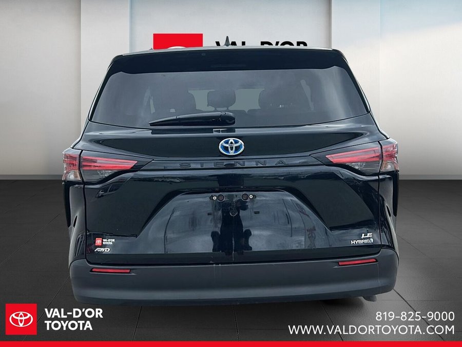 Toyota Sienna LE TI 8 places 2021 2021 Noir