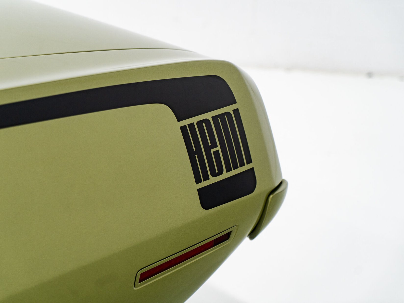 1970 Plymouth HEMI Cuda 1 de 3 Exemplaires Utilisés par la Division Course de Chrysler France **PRIX EN USD** Green Montreal - photo #38