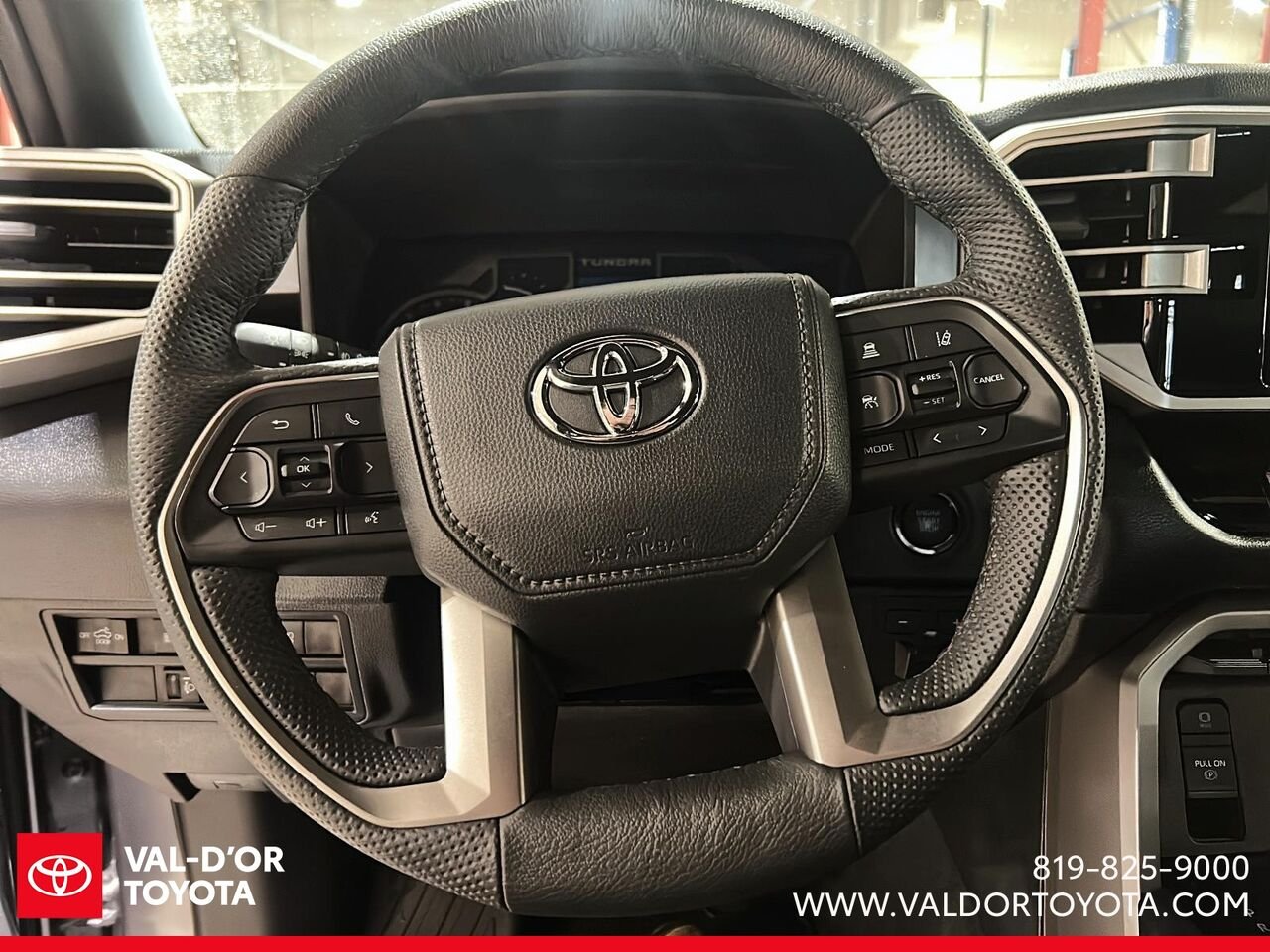 2026 Toyota Tundra SR5 Double Cab 4x4 caisse longue Magnetic Grey Metallic Val-d'Or - photo #10