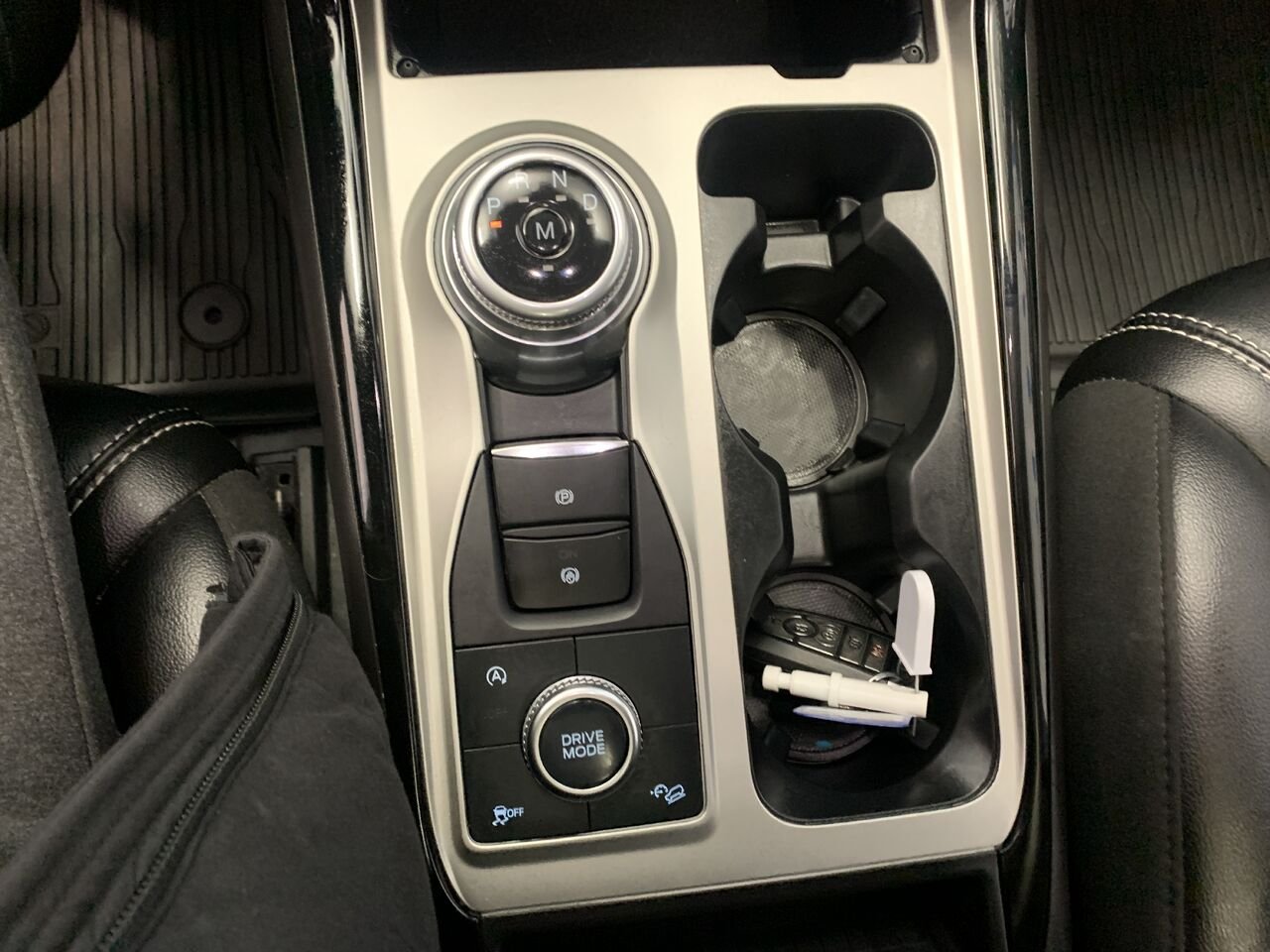 Ford Explorer ST AWD ST, 3.0L, TECH PACK, TOIT PANO 2024 Noir Châteauguay - photo #31