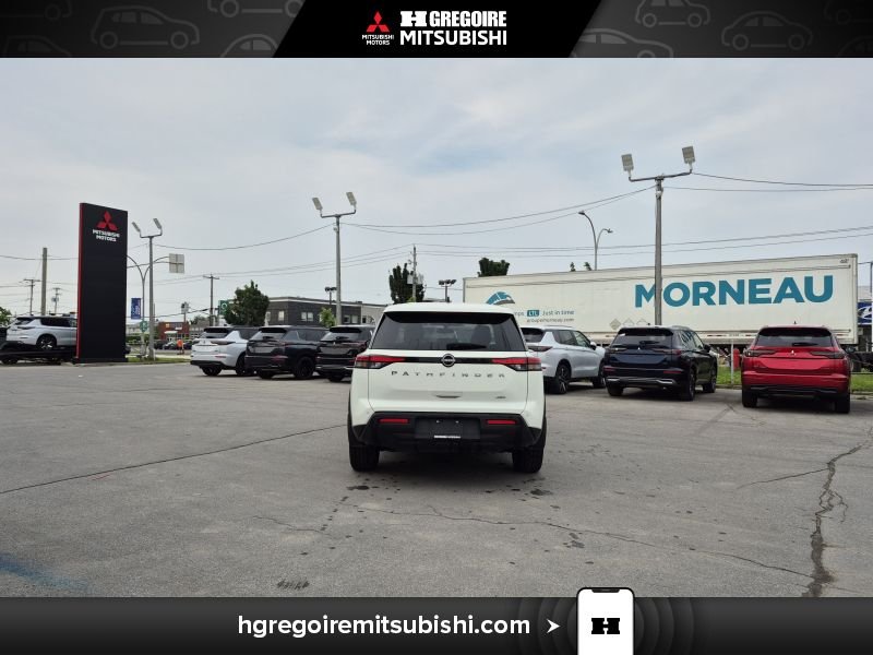 Nissan Pathfinder MH4393 | S * AWD* Mags * Carplay * Caméra 2024 Blanc Laval - photo #8