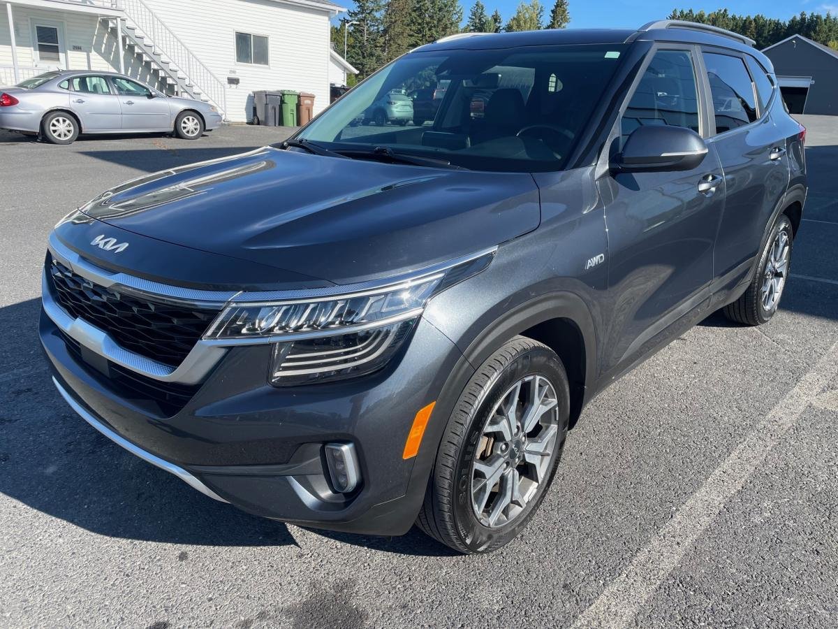 2022 Kia Seltos Grey Lac Mégantic - photo #0