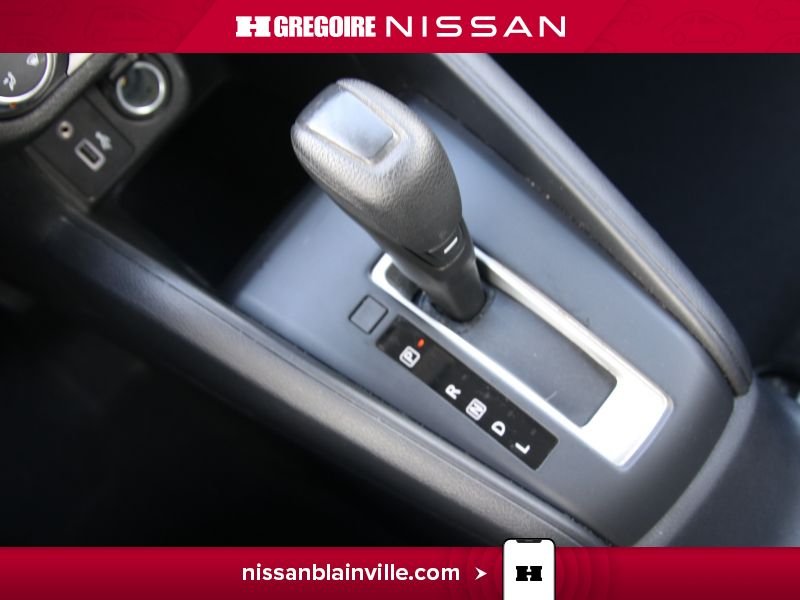 2022 Nissan Versa Black Blainville - photo #17