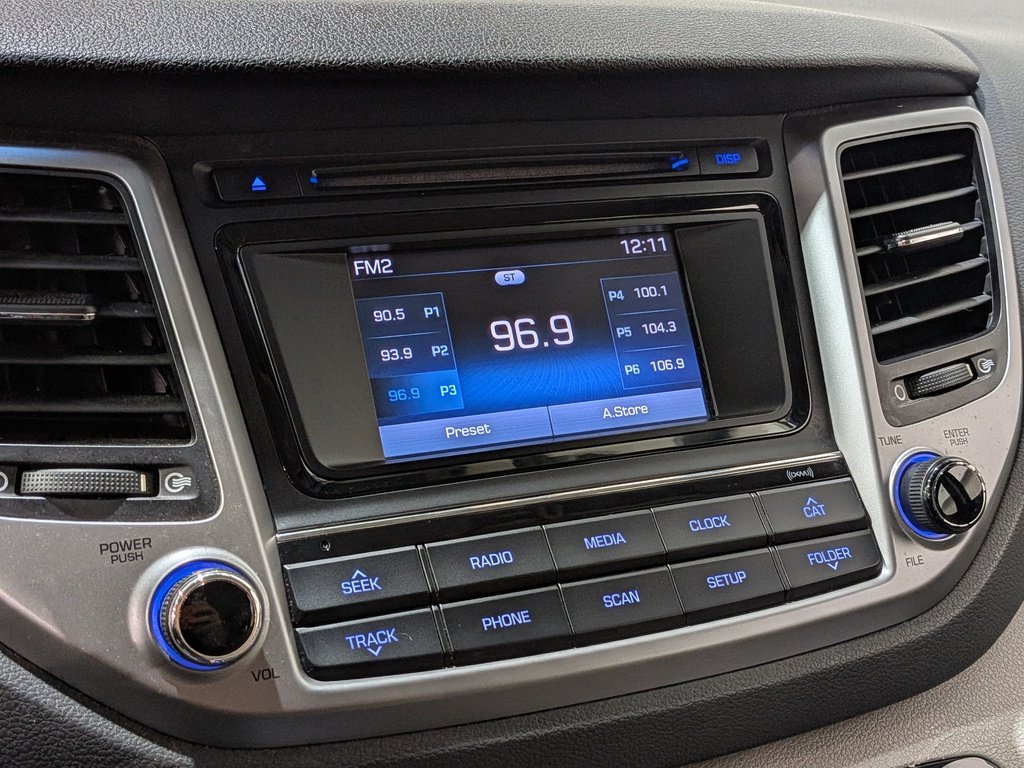 Hyundai Tucson FWD 4dr 2.0L 2017 Noir Val-David - photo #19