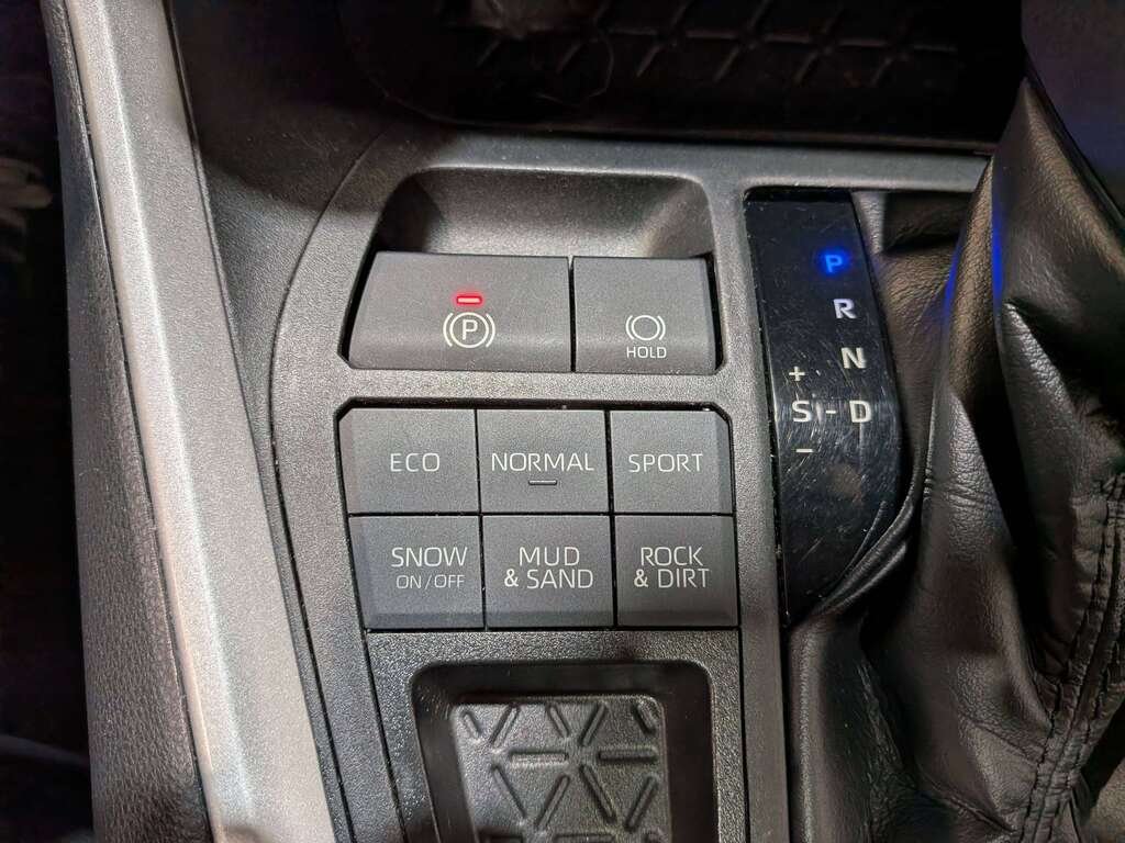 2019 Toyota RAV4 AWD XLE Grey Val-David - photo #22