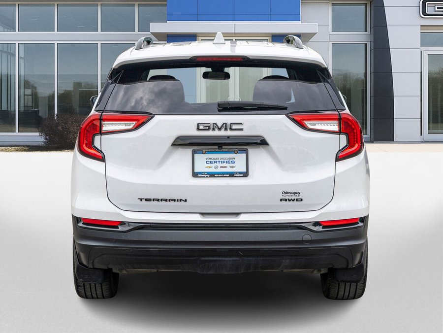 GMC Terrain Traction intégrale, 4 portes SLE 2022 Blanc