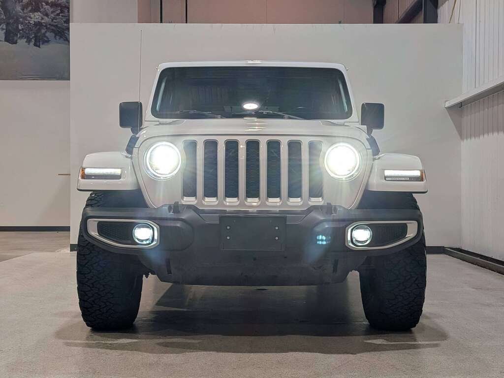 2021 Jeep Wrangler 4xe Unlimited Sahara 4x4 White Val-David - photo #1