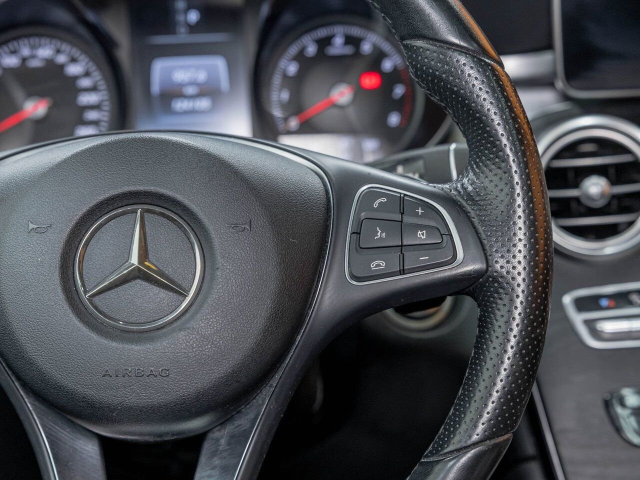 Mercedes-Benz GLC 300 4MATIC *TOIT* NAV CUIR SIÈGES CHAUFF 2018 Gris Saint-Jérôme - photo #15