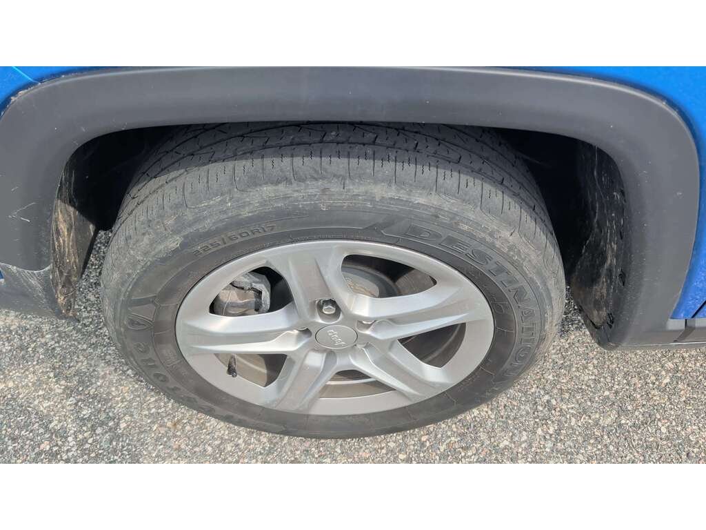 2023 Jeep Compass Blue Gatineau - photo #23