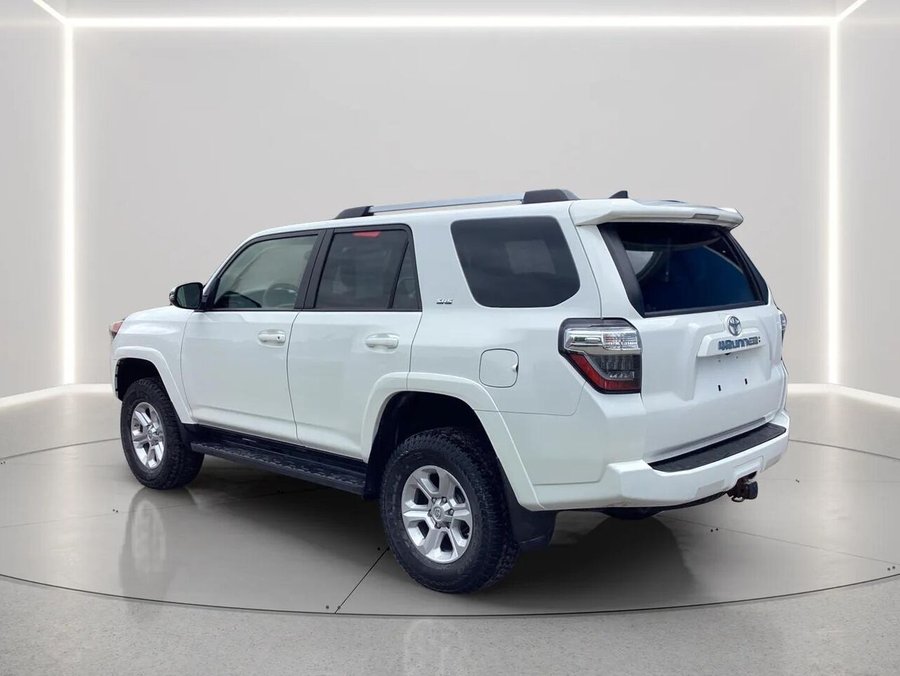 2021 Toyota 4RUNNER SR5 2021 White