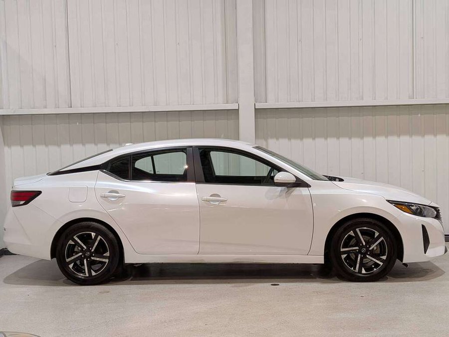 2024 Nissan Sentra White