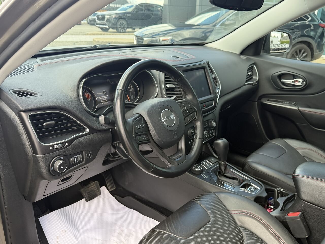 2021 Jeep Cherokee Beige Ste-Marie - photo #14